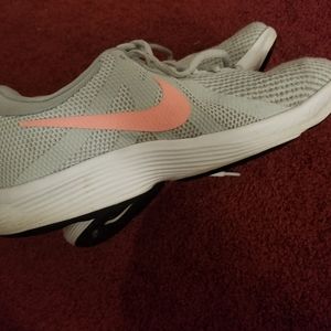 Nike's women sneakers